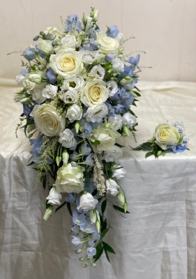 Blue Downshower Bouquet